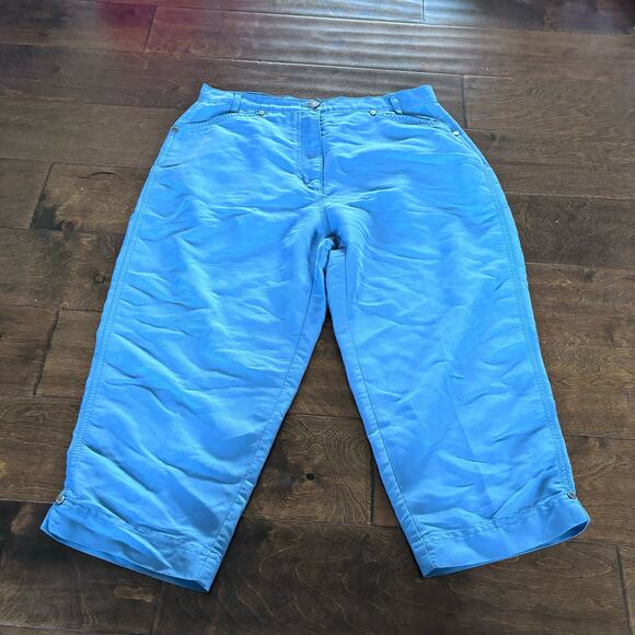 Woolrich Women's Size 10 Petite Sky Blue Hiking Crop Capri Pants - Picture 1 of 10